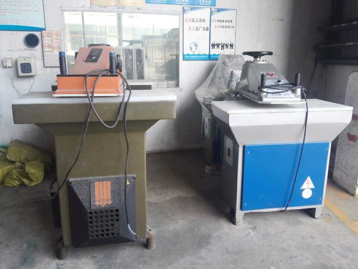 手機皮套切割機報價 廠家